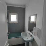 بيت شباب Rosa *