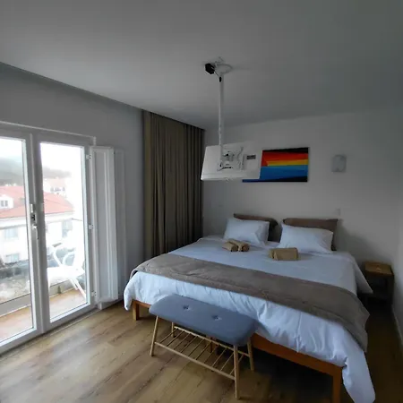 Rosa אכסניה סאו פדרו דה מואל