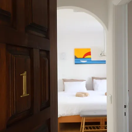 Rosa אכסניה סאו פדרו דה מואל