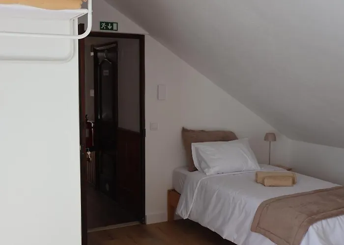 Rosa Hostel São Pedro de Muel